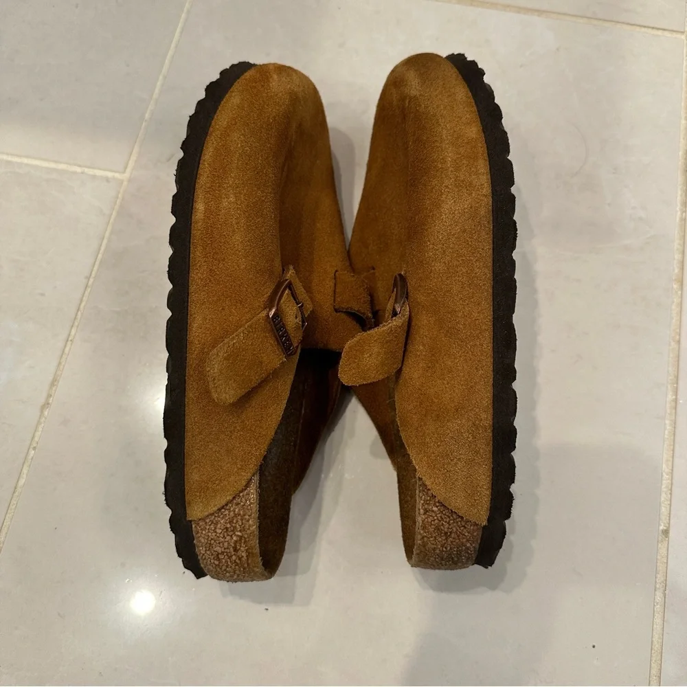 Birkenstock Boston Clog in Mink suede - Picture 8 of 9